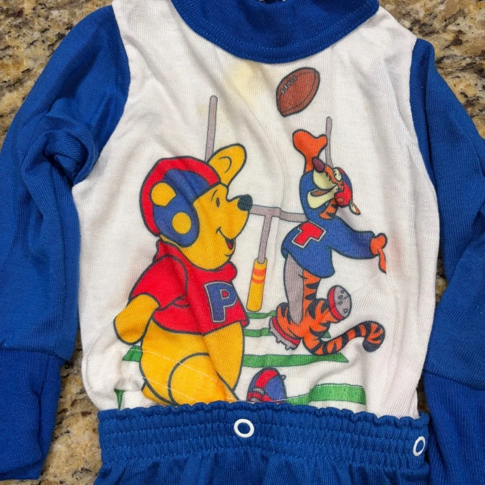 Vintage Winnie the Pooh Tigger Football Sleeper Set Blue White 1T Kids 90s